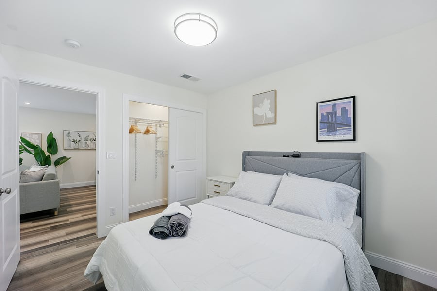 Furnished Finder property 877545_1 photo 22