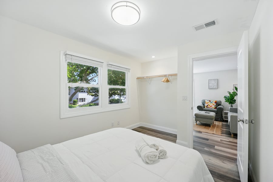 Furnished Finder property 877545_1 photo 23