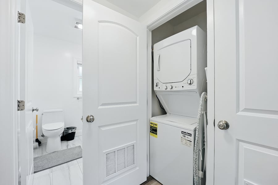 Furnished Finder property 877545_1 photo 24