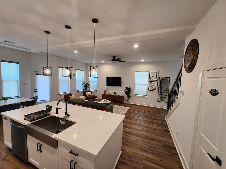 Furnished Finder property 877553_3 photo 5