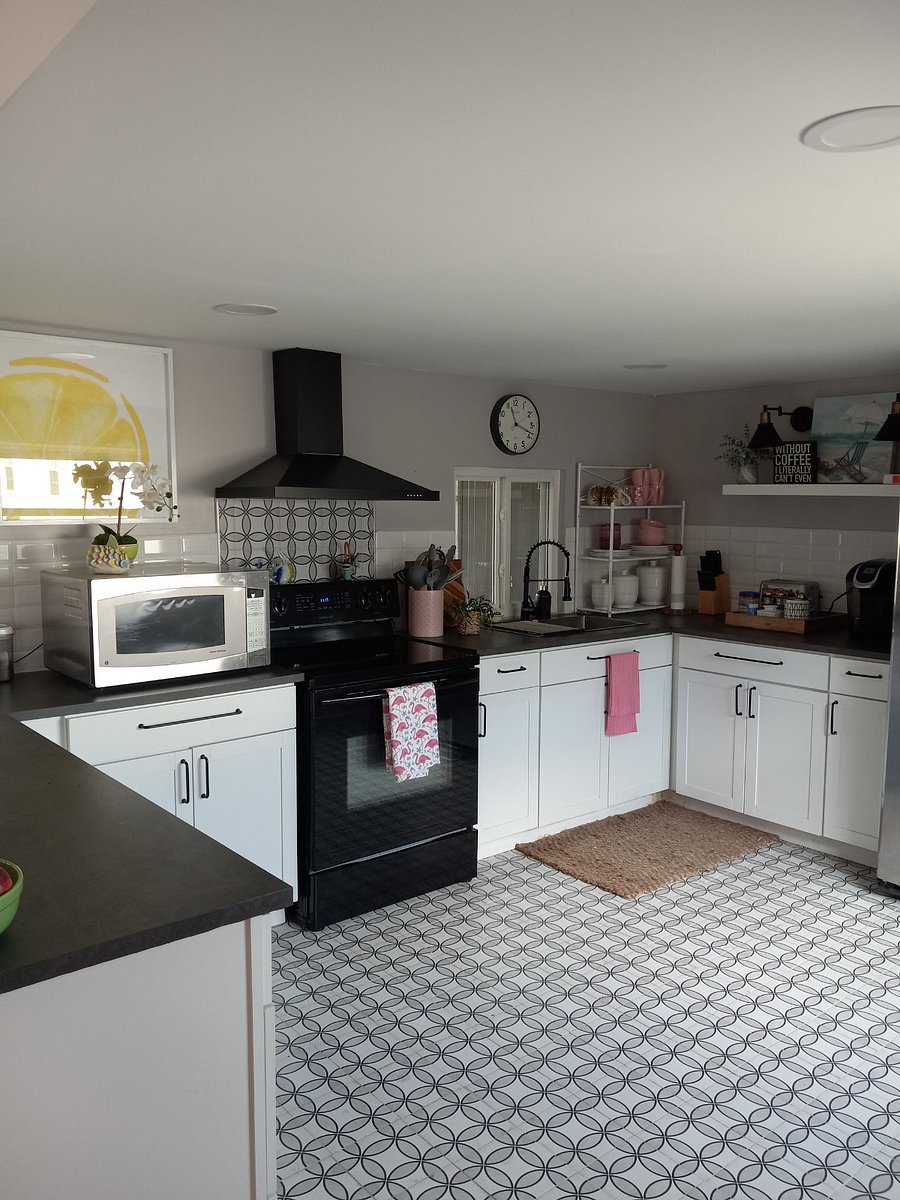 Furnished Finder property 877570_1 photo 16