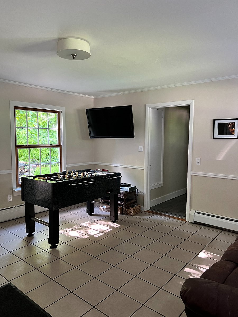 First floor game room