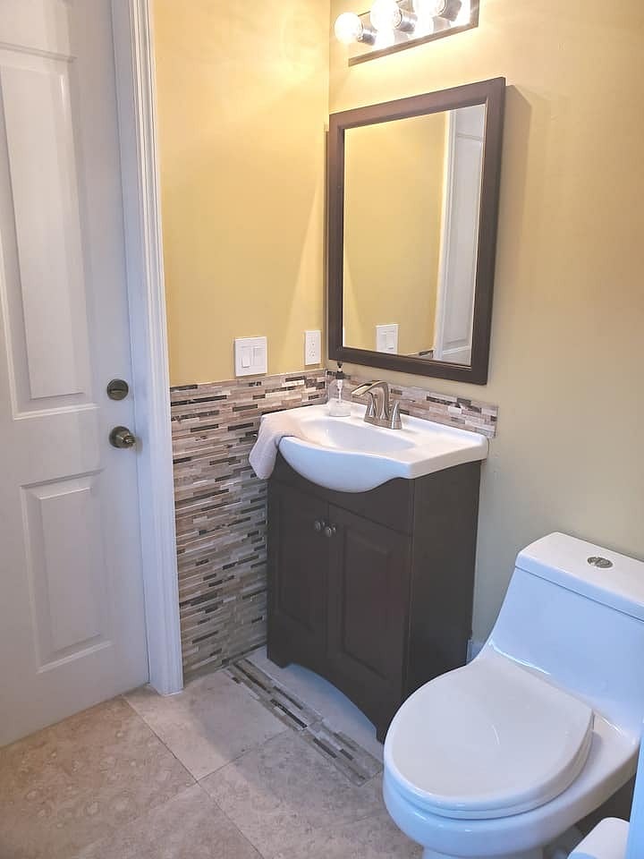 Furnished Finder property 877578_1 photo 17