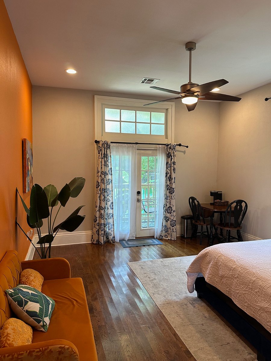 Furnished Finder property 877601_1 photo 3