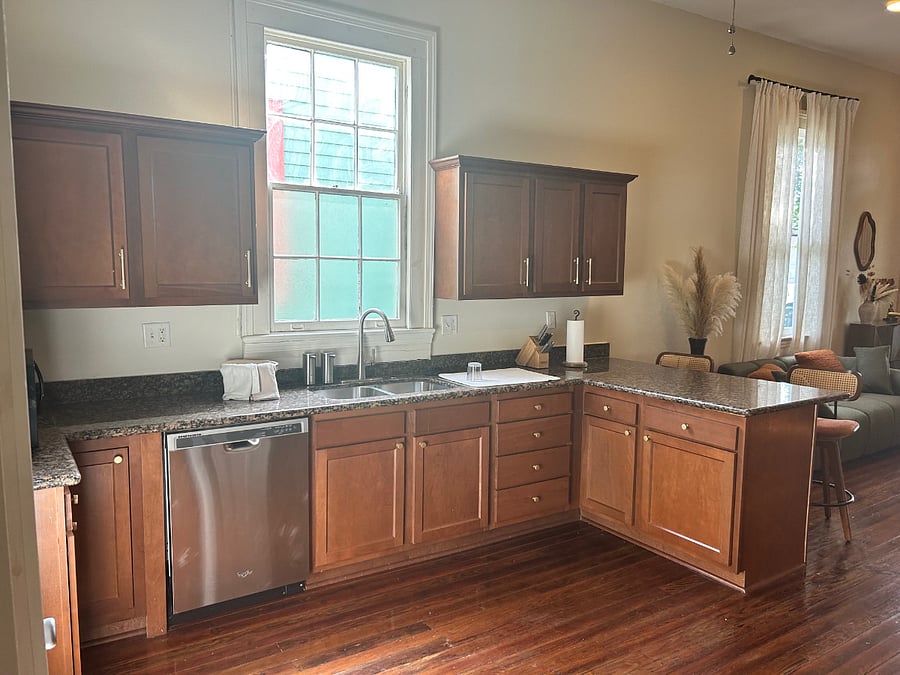 Furnished Finder property 877601_2 photo 6