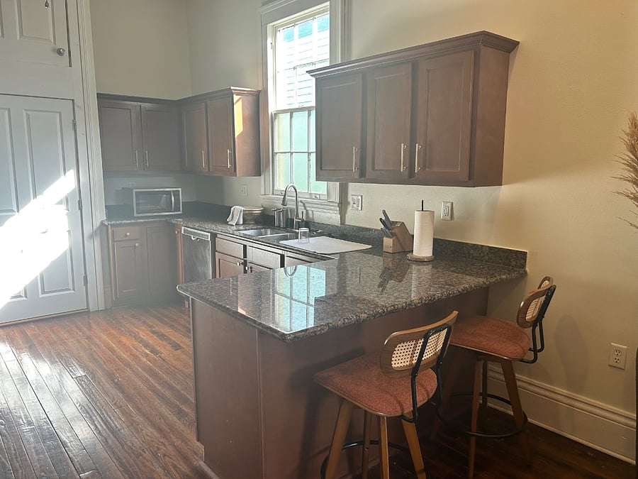 Furnished Finder property 877601_2 photo 8