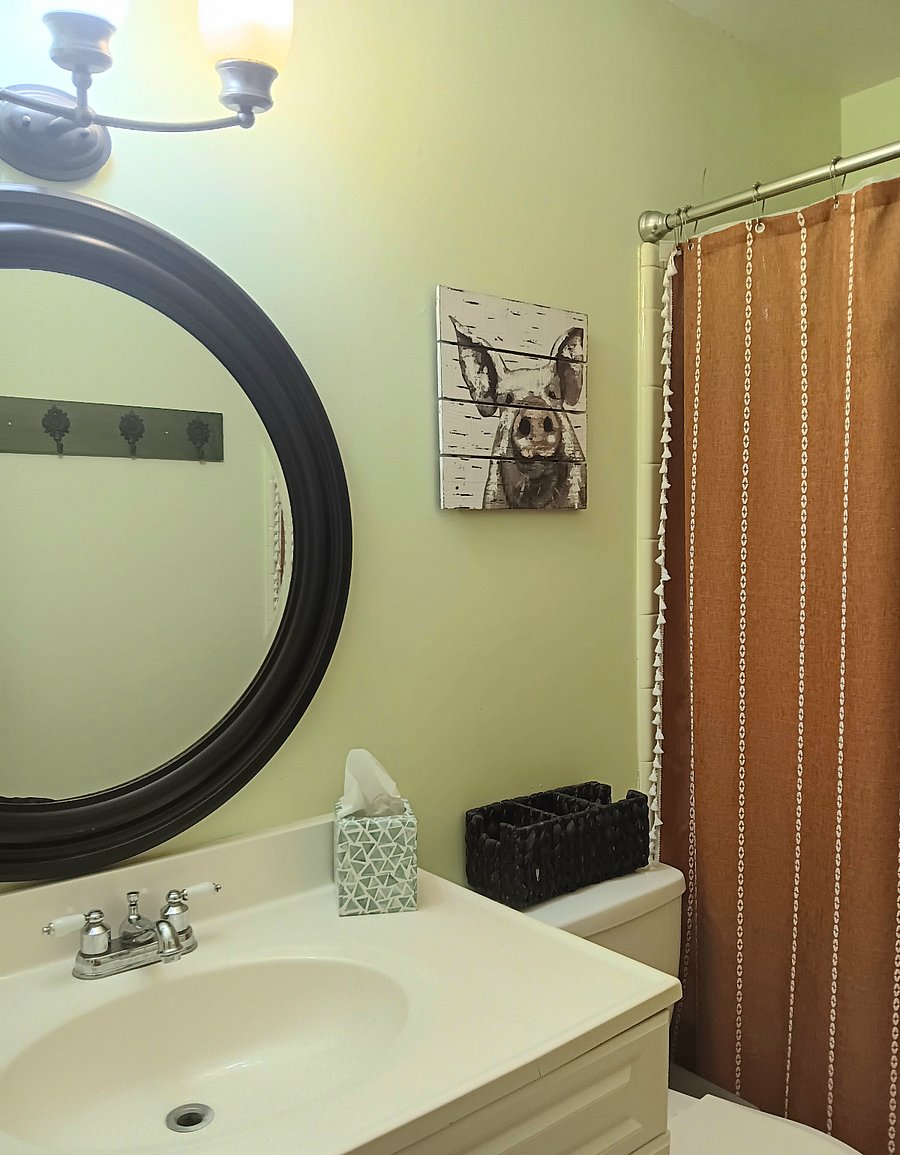 Main Bath