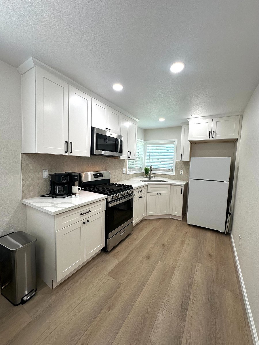 Furnished Finder property 877609_1 photo 4