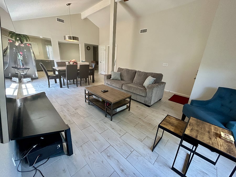 Furnished Finder property 877613_1 photo 8