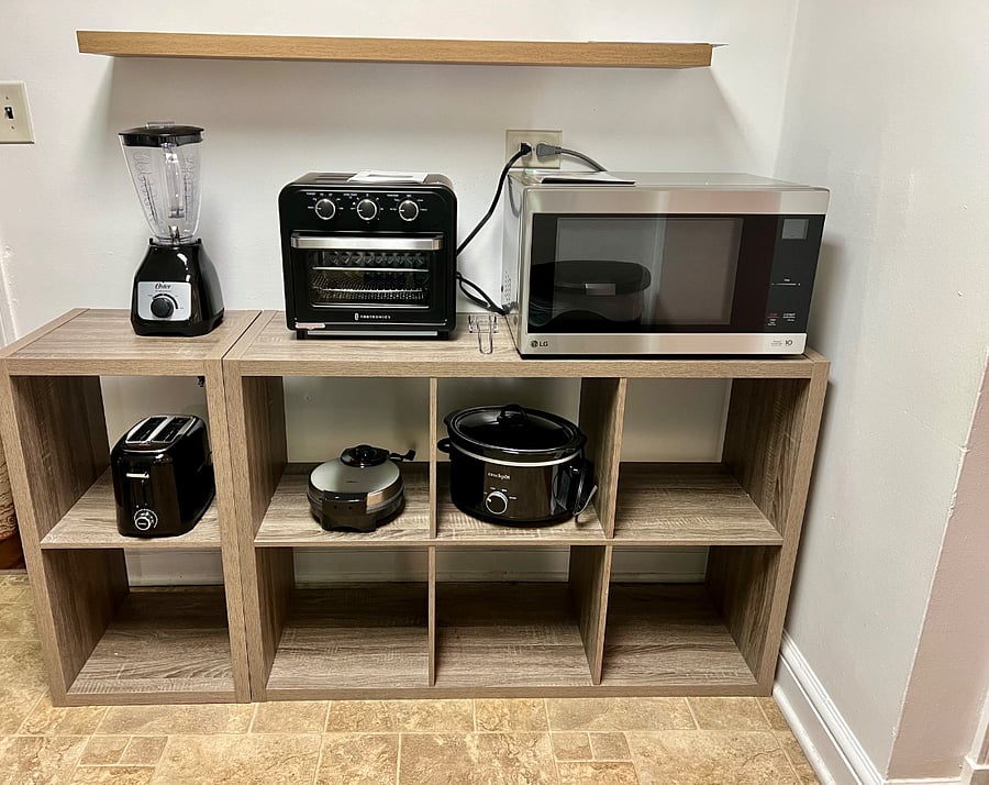 All the appliances- microwave, air fryer, blender, toaster, crockpot, waffle maker