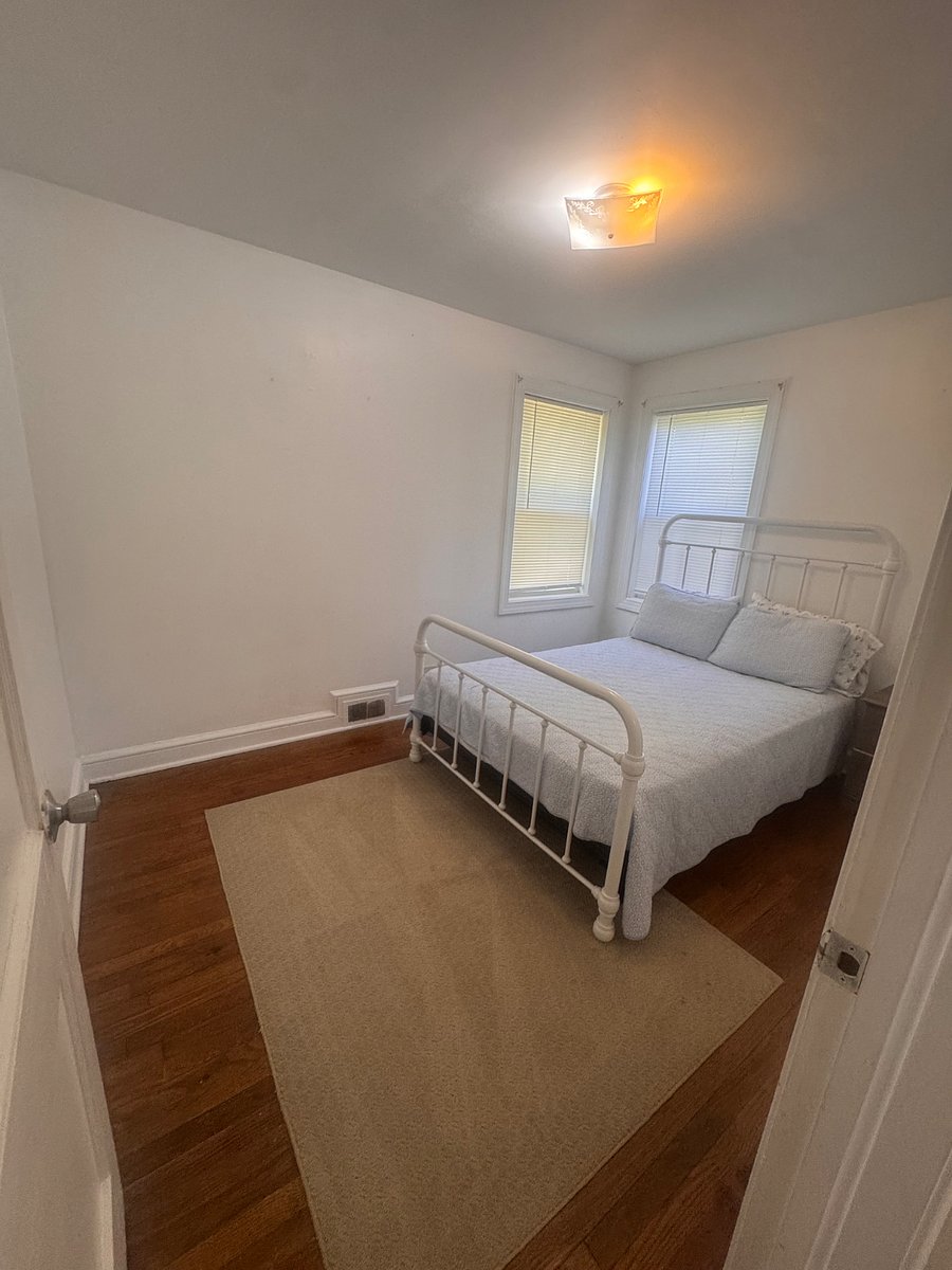 Bedroom C - Full bedroom