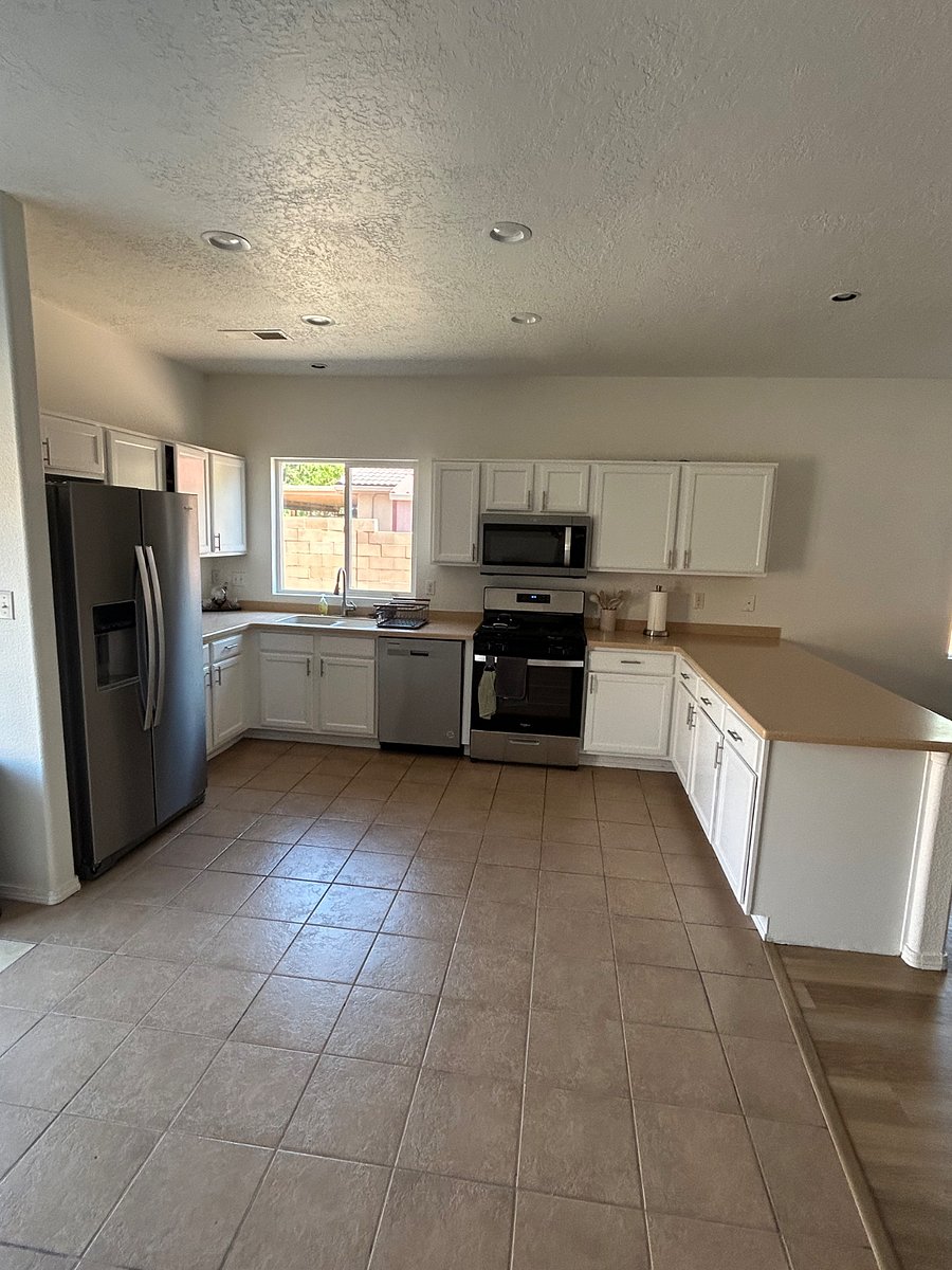 Furnished Finder property 877633_1 photo 7