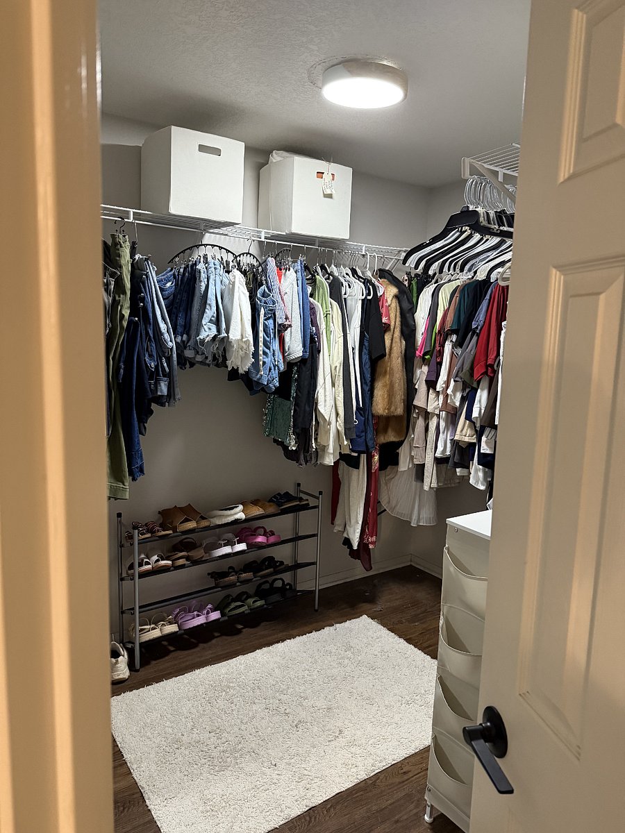Furnished Finder property 877636_1 photo 75