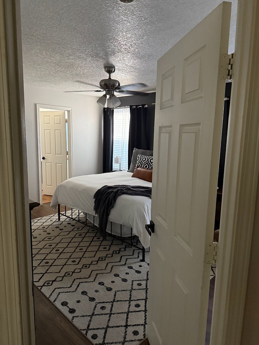 Furnished Finder property 877636_1 photo 69