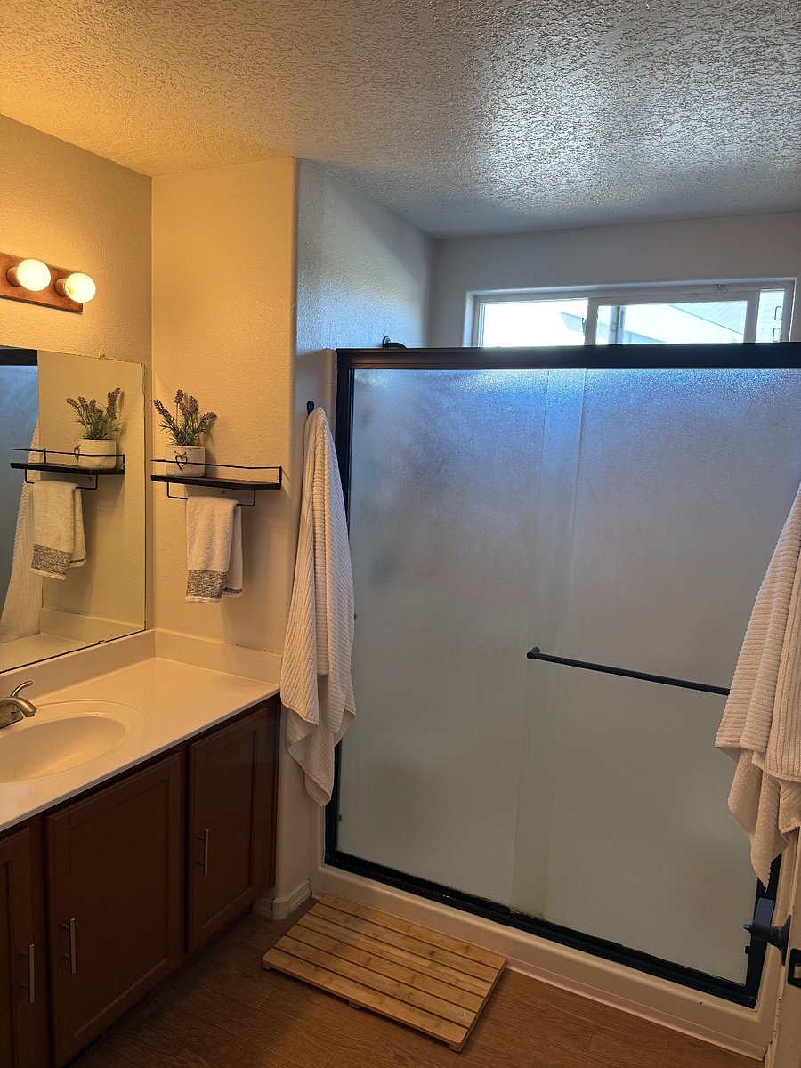 Furnished Finder property 877636_1 photo 78