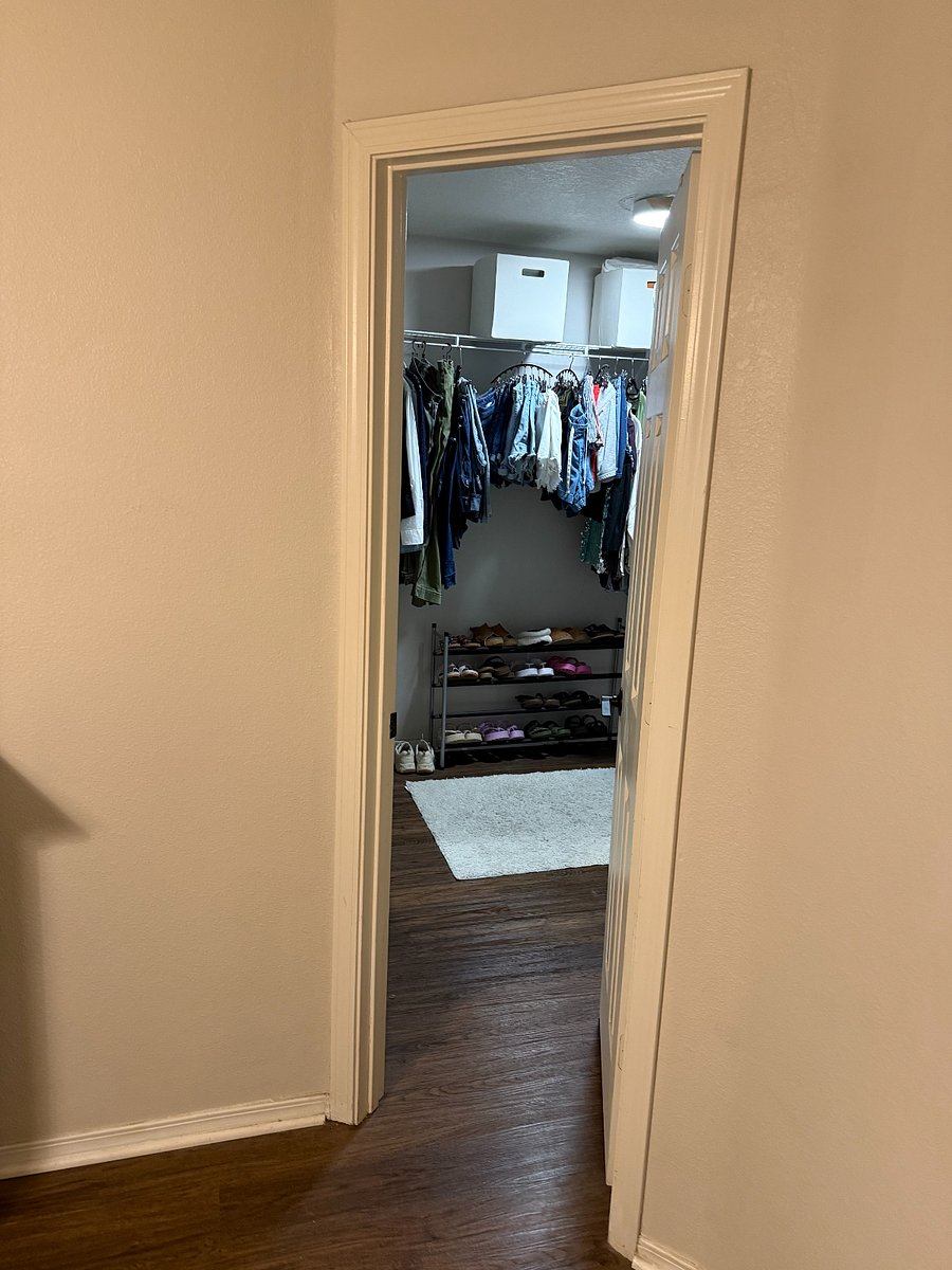 Furnished Finder property 877636_1 photo 74