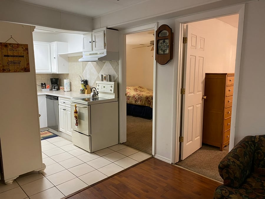 Furnished Finder property 877641_4 photo 3