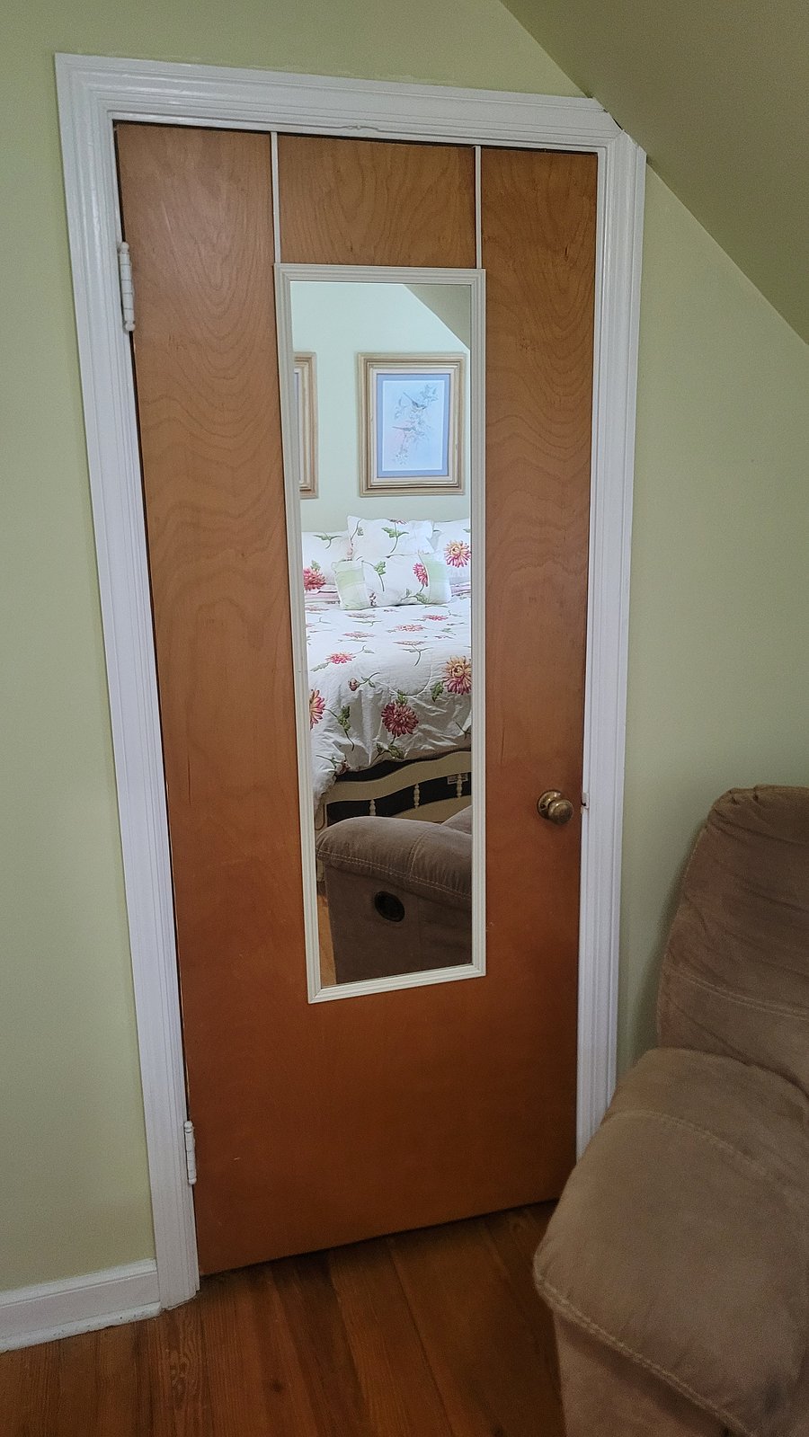 Full size mirror
