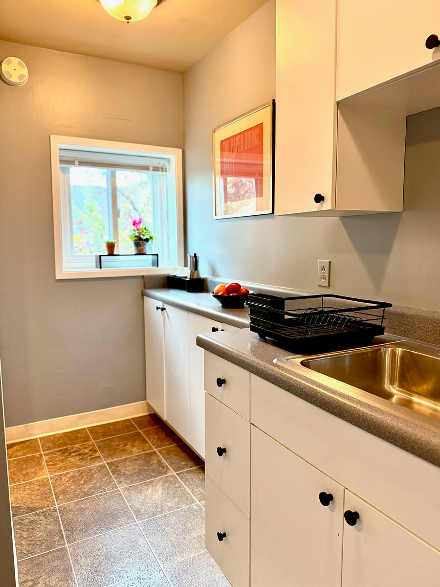 Furnished Finder property 877663_1 photo 16