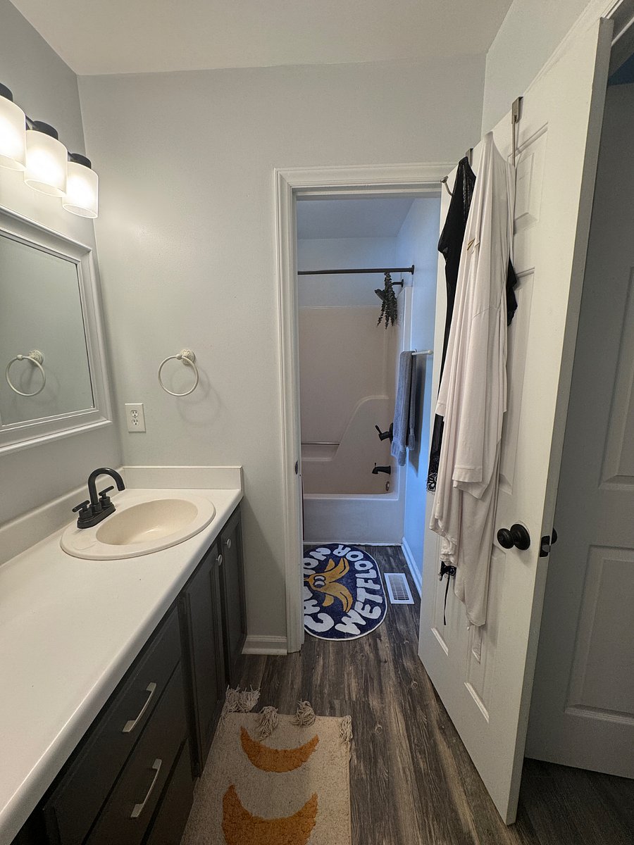 Furnished Finder property 877693_1 photo 13