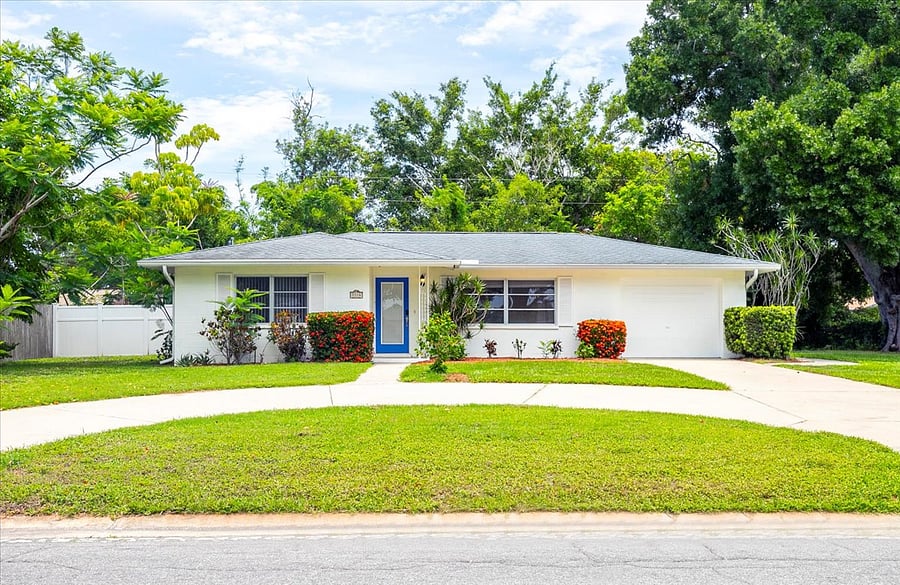 Furnished Finder property 877722_1 photo 43