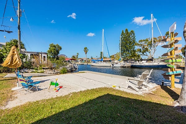 Furnished Finder property 877723_1 photo 14