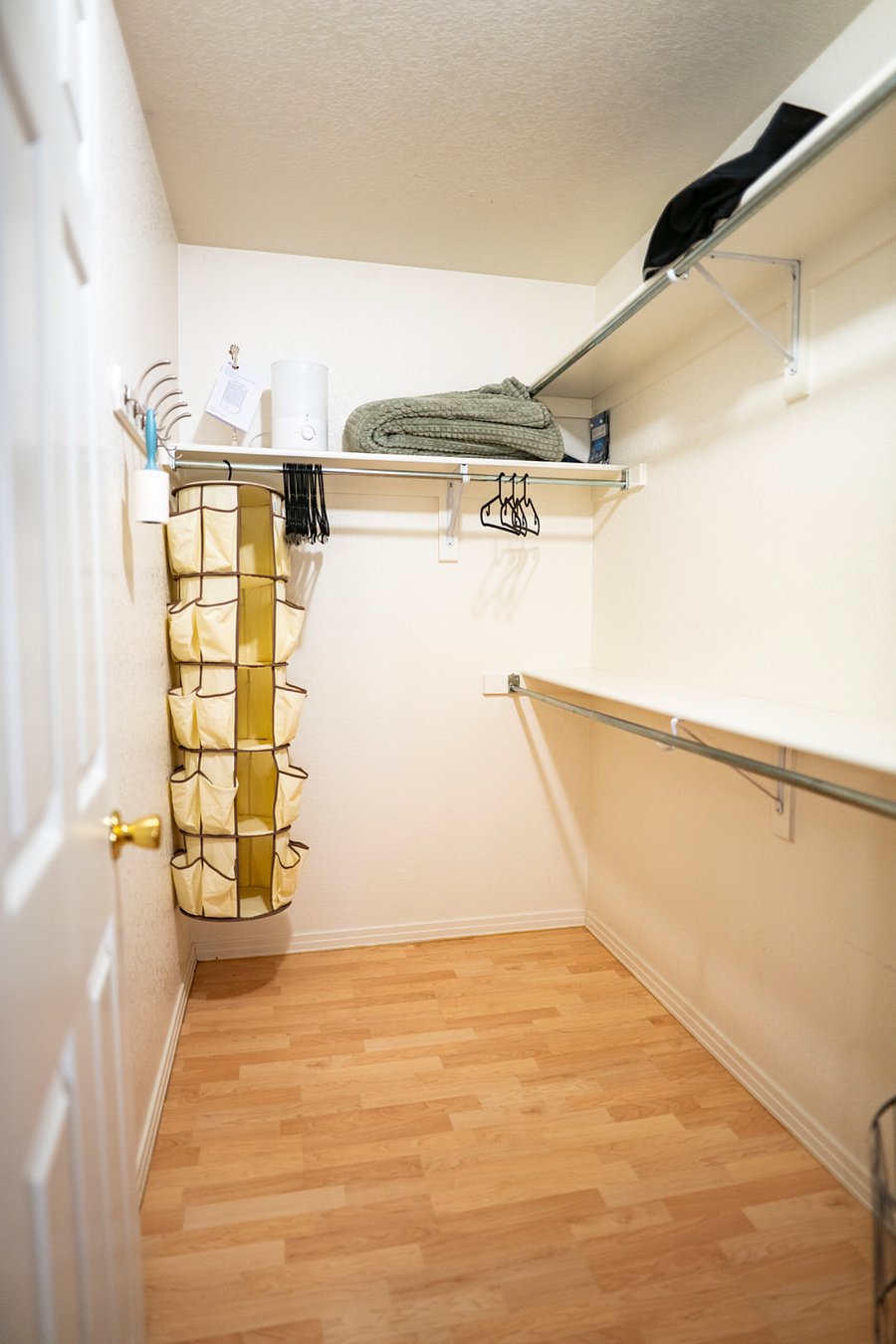 Furnished Finder property 877734_1 photo 11