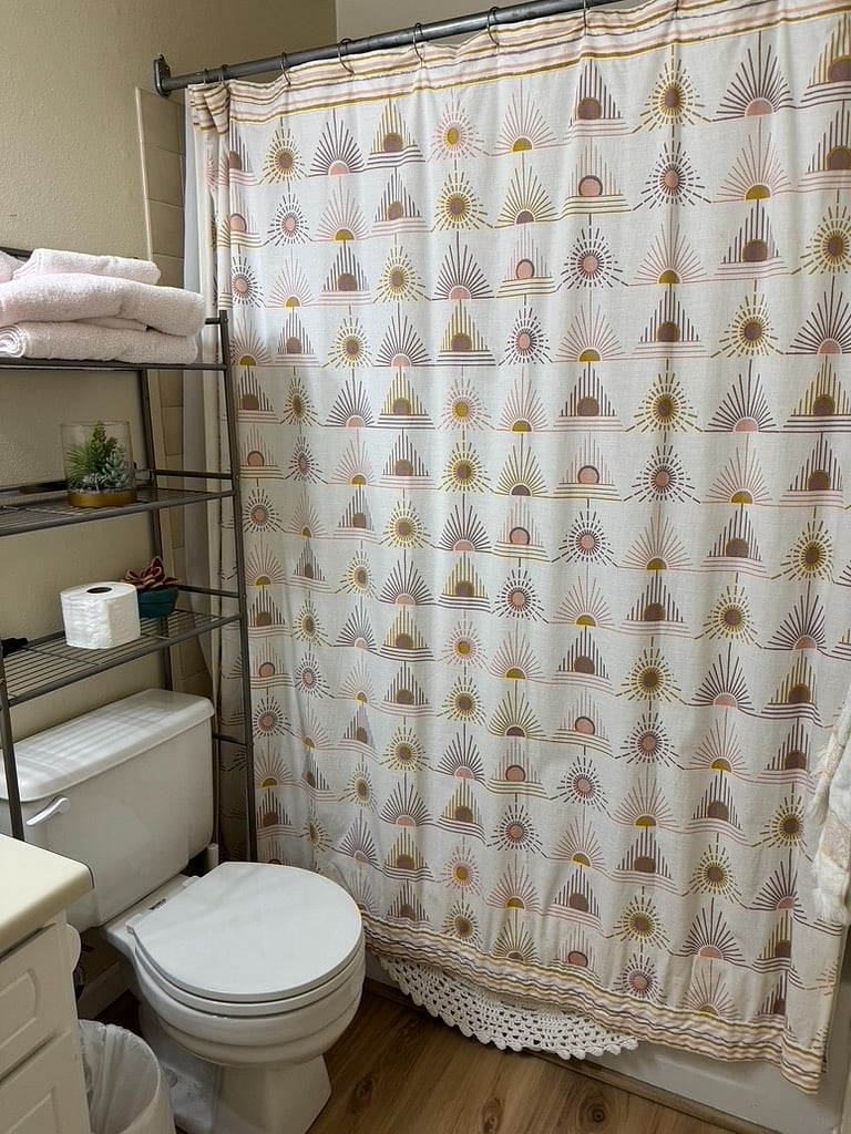 2nd Bathroom