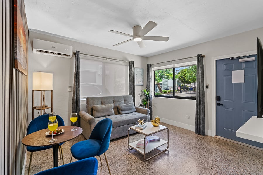 Furnished Finder property 877808_1 photo 9