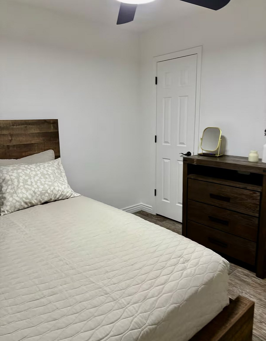 Furnished Finder property 877830_1 photo 13