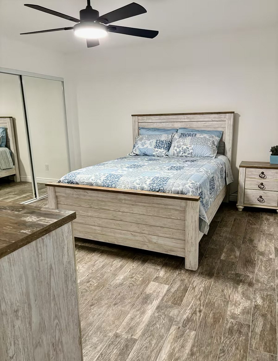 Furnished Finder property 877830_1 photo 17