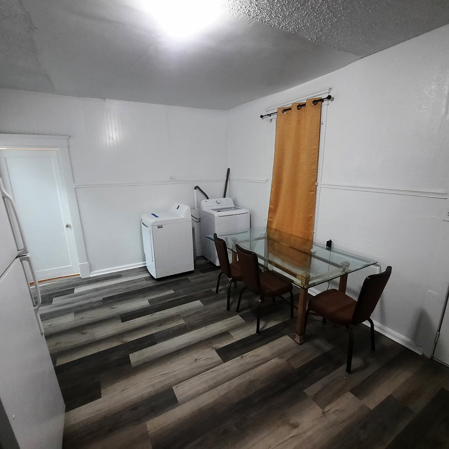 Furnished Finder property 877841_1 photo 11