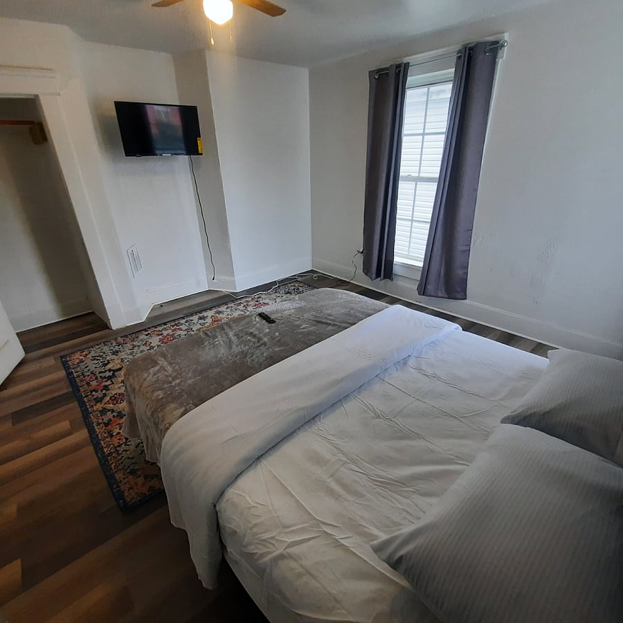 Furnished Finder property 877841_2 photo 15