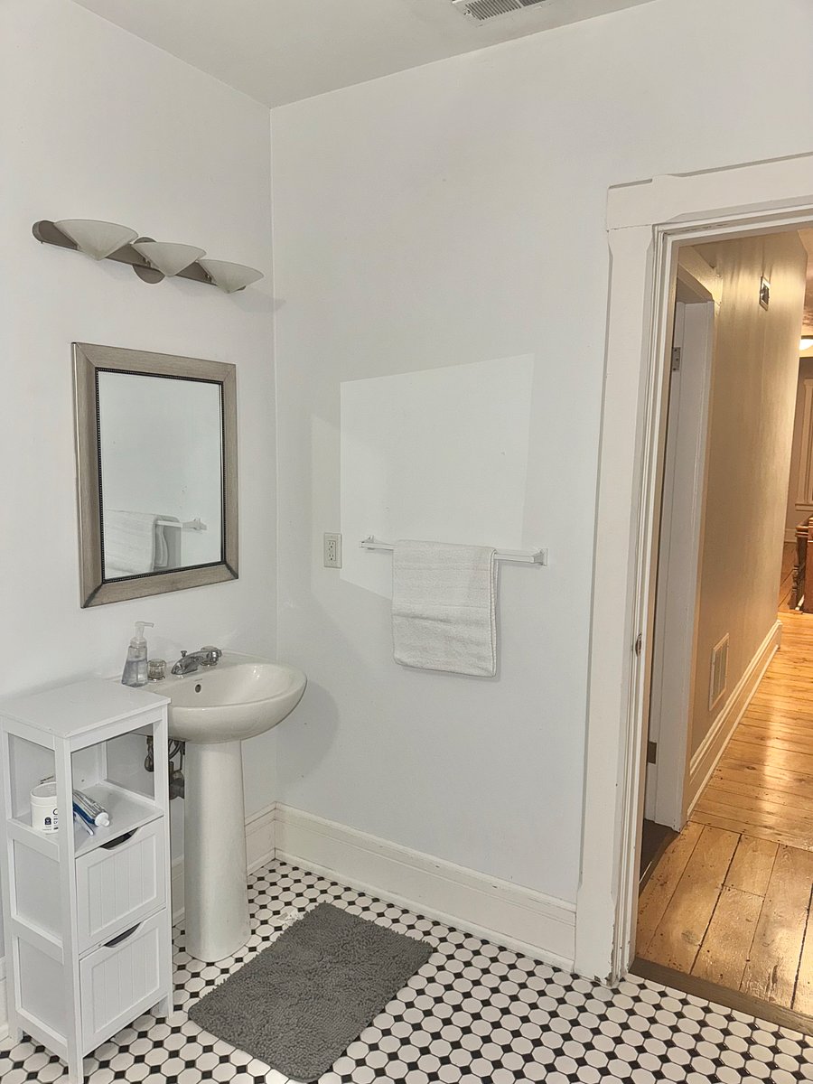 Furnished Finder property 877866_1 photo 11
