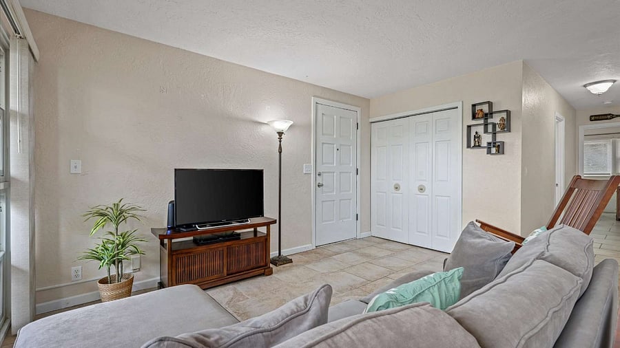 Furnished Finder property 877876_1 photo 4