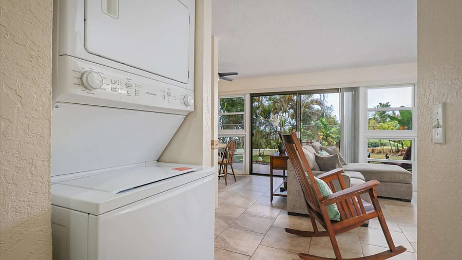 Furnished Finder property 877876_1 photo 17