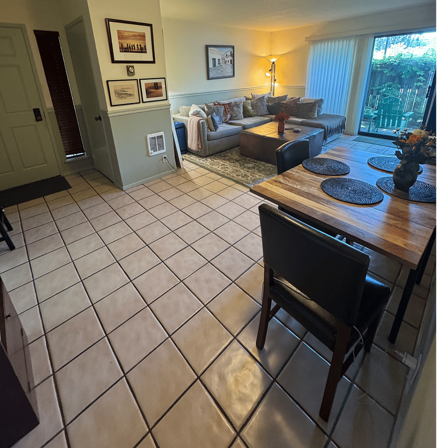 Furnished Finder property 877896_1 photo 3
