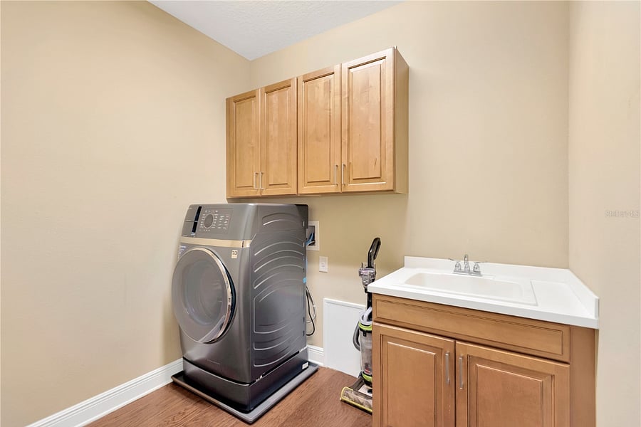 Furnished Finder property 877907_1 photo 8