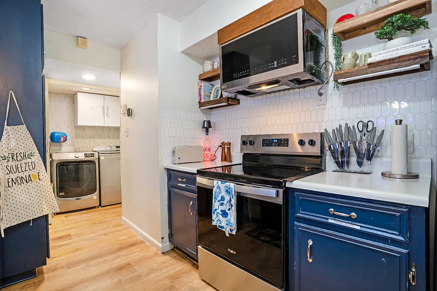 Furnished Finder property 877972_1 photo 3