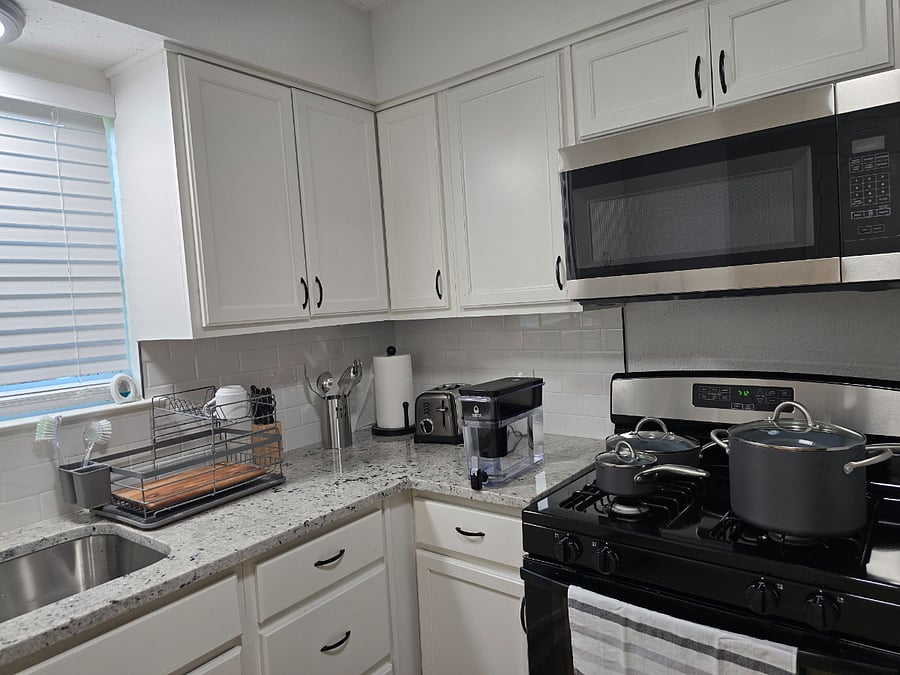 Furnished Finder property 877987_1 photo 14