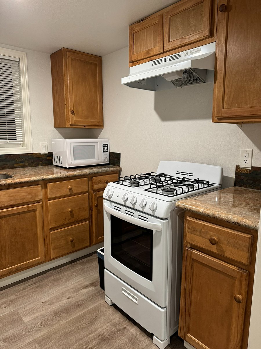 Furnished Finder property 877989_1 photo 10