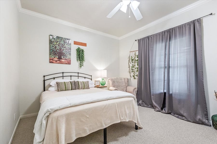 Furnished Finder property 878008_1 photo 9
