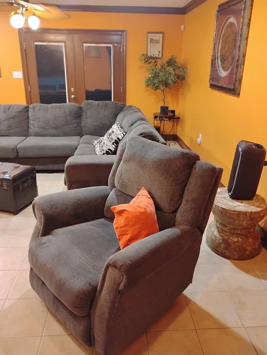 Furnished Finder property 878013_1 photo 3