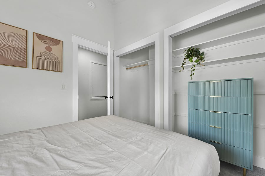 Furnished Finder property 878021_1 photo 14