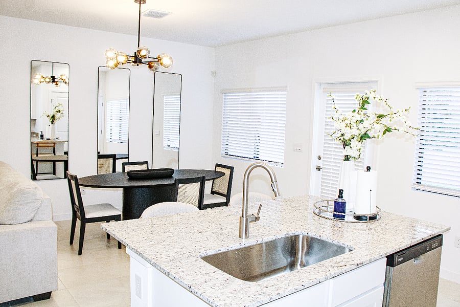 Furnished Finder property 878036_1 photo 11