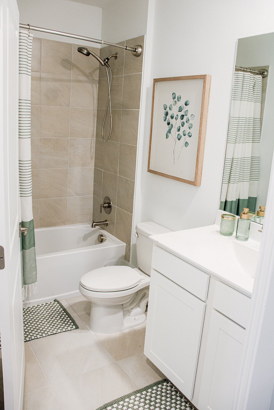 Furnished Finder property 878036_1 photo 31