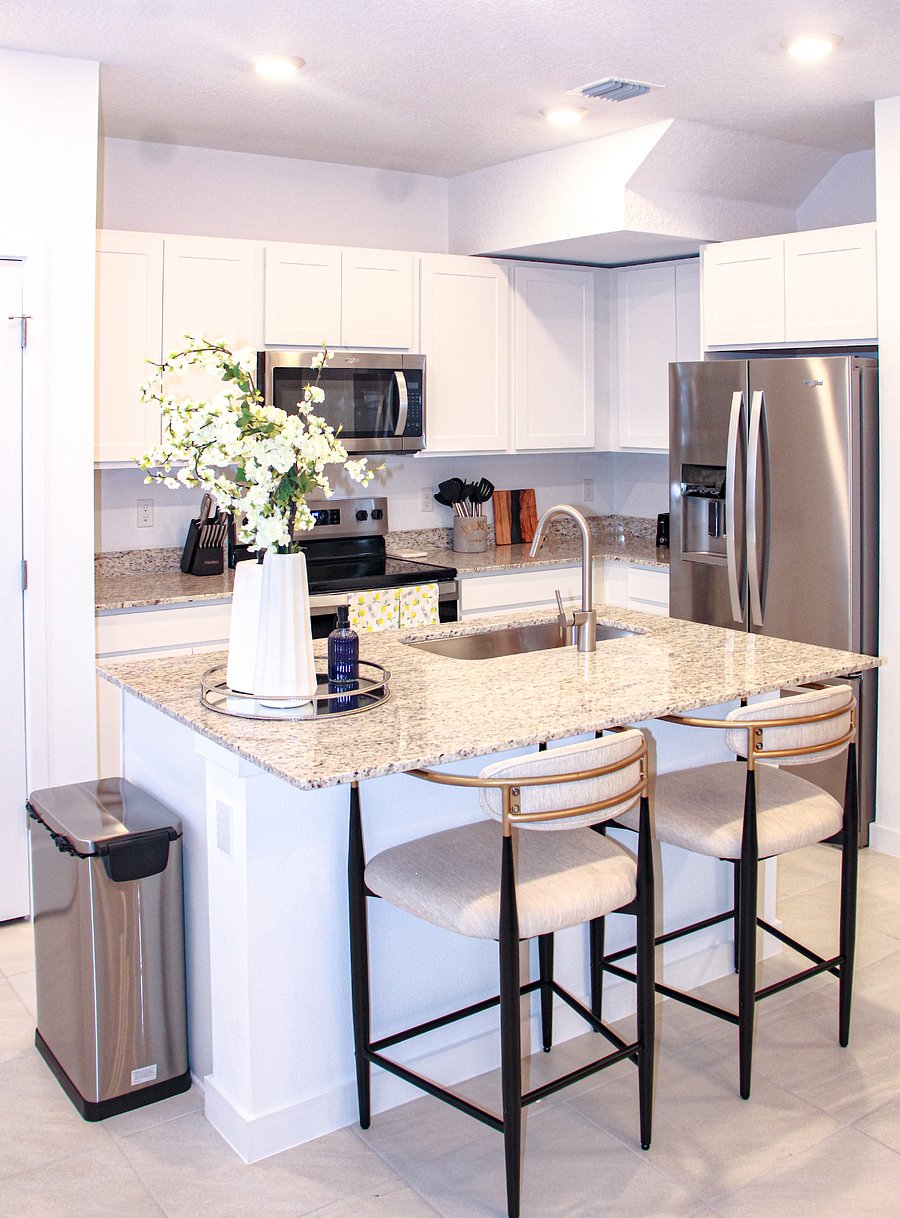 Furnished Finder property 878036_1 photo 12