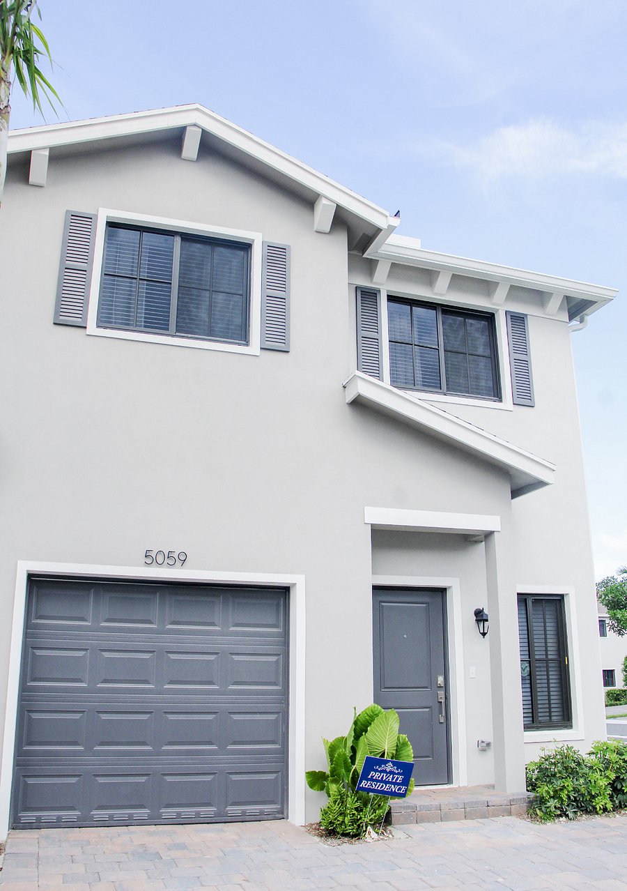 Furnished Finder property 878036_1 photo 38