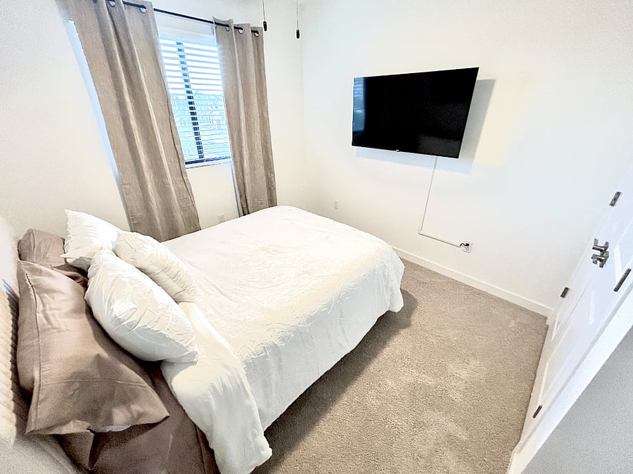 Furnished Finder property 878036_1 photo 20