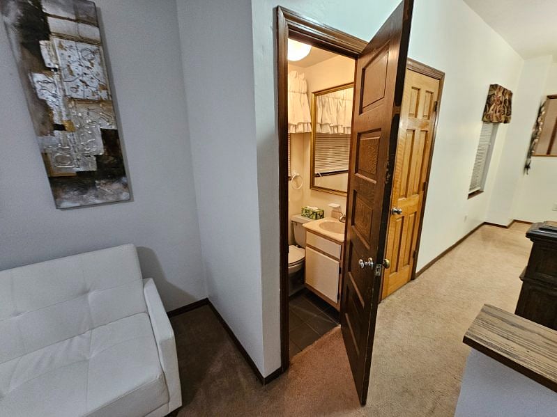 Furnished Finder property 878041_1 photo 8